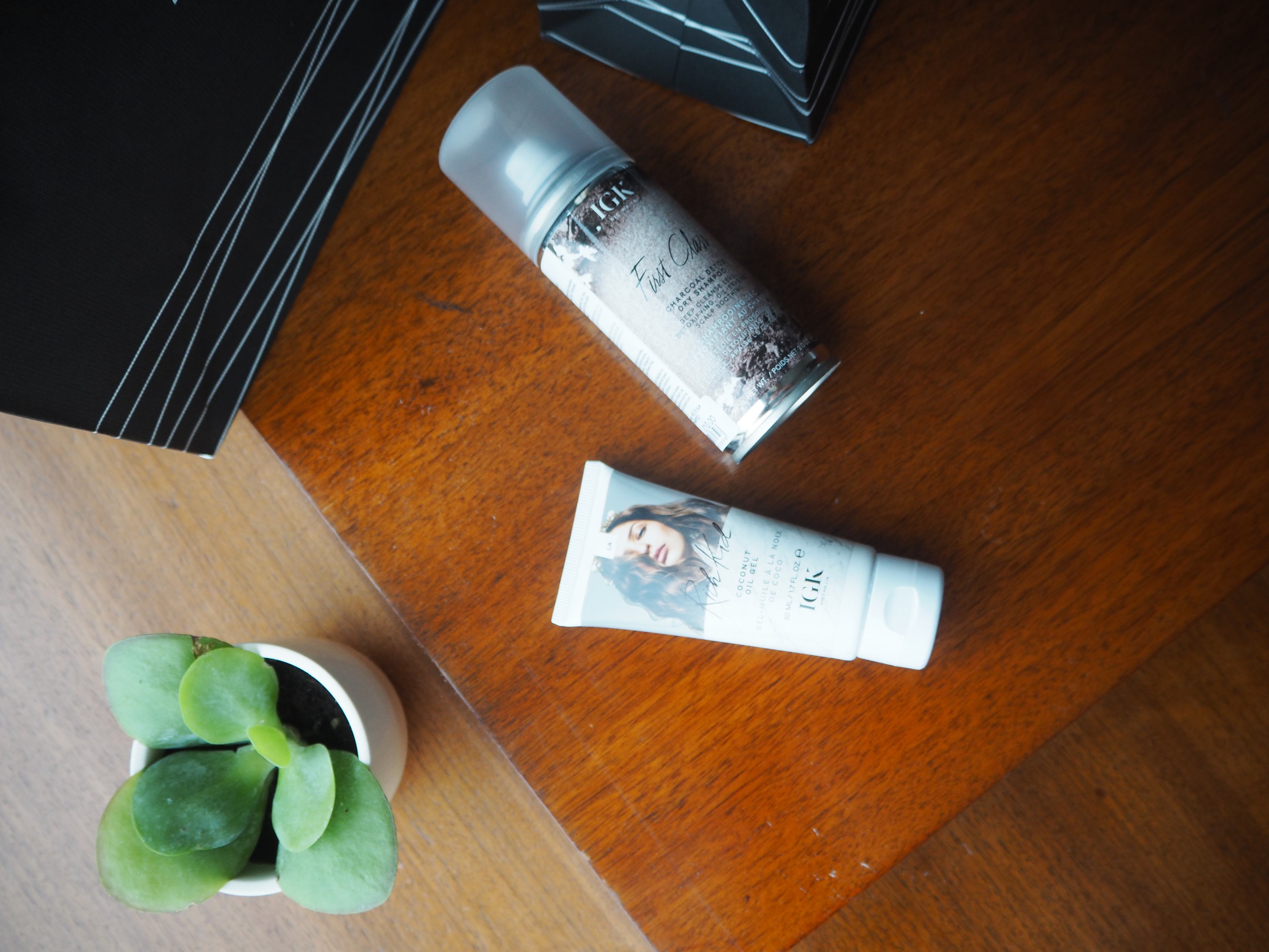 igk dry shampoo